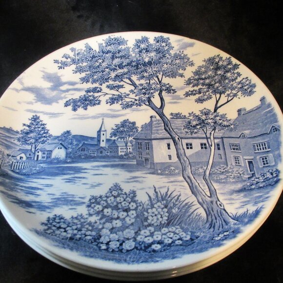 English Village Dish Set 3pc Plates - Picture 1 of 3